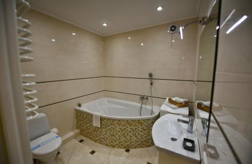 Ternopil Apartamento | Cozy apartment next to the park