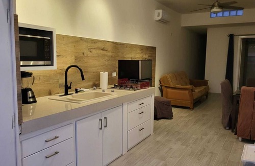 Bahía Kino Apartamento | Cozy apartment on the beach with view of the Sea of Cortez.