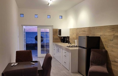 Bahía Kino Apartamento | Cozy apartment on the beach with view of the Sea of Cortez.