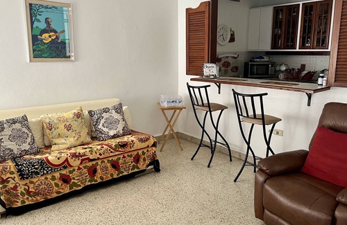 Hato Rey Condominio | GREAT LOCATION 1-BEDRM APARTMENT IN HATO REY-SAN JUAN 3-month short-term rental