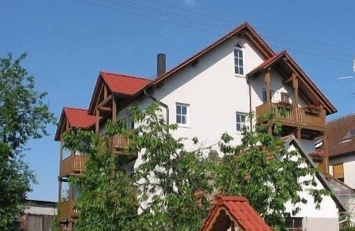 Burgpreppach Apartamento | Cozy apartment with balcony