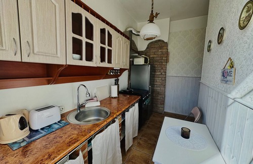 Haapsalu Apartamento | Cozy apartment with 1-bedrooma & 1 double sofa bed in Old Town of Haapsalu!