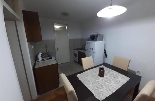 Leskovac Apartamento | Cozy apartment with beautiful view on Radan mountain