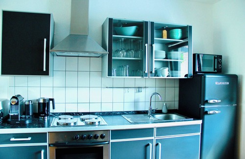 Saarbruecken Apartamento | Acogedor apartamento con jardín en la capital del estado