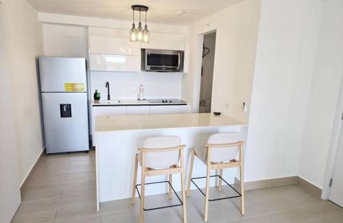 San Francisco Apartamento | Cozy Apartment With Free Parking Coworking