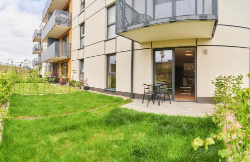 Borkowo Lostowickie Apartamento | Cozy Apartment with Garden - Free Private Parking Gdańsk