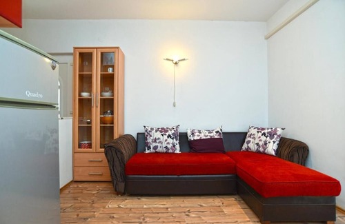 Fazana Apartamento | Cozy Apartment With Shared Pool