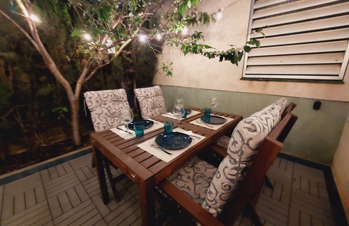 Comarruga Apartamento | Cozy apartment with terrace for 6 people, 10 minutes walk to the beach
