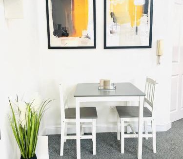 Swindon Apartamento | Cozy Apartments By Singh