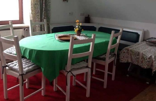Guestrow Apartamento | Dos grandes - Sala - Piso - Confortables apartamentos en la ciudad Güstrow Barlach