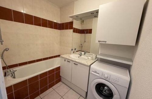 Saint-Pierre - Rene II - Bonsecours Apartamento | Cozy appartement avec terrasse et parking
