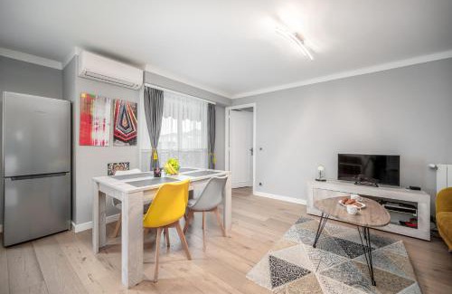 Mont Boron Apartamento | Cozy Appartement close to Port of Nice