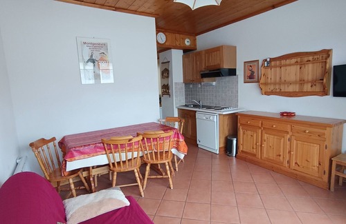 Montgenevre Apartamento | ¡Apto para 6 cerca de las pistas y comercios, con parking, admite mascotas y excelente precio!
