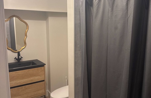 North End Apartamento | Cozy Apt in Central Halifax with Private Entrance