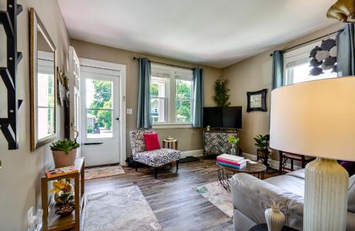 Greensboro Apartamento | Cozy Apt in Downtown Greensboro with Shared Yard!