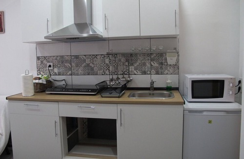Sant Adria de Besos Apartamento | COZY APT. NEXT TO BEACH AND 14 MIN TO BARCELONA