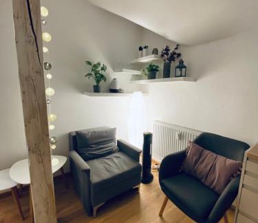 Prague 6 Apartamento | Cozy Apt Near Prague Castle