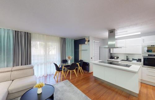 Les Baumettes Apartamento | Cozy Apt with Balcony - 5 min to the Beach