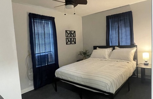Avoca Apartamento | Cozy Apt-XL Luxury Bath-3 min from Airport / i81