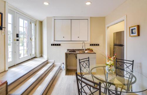 Aptos Apartamento | Cozy Aptos Studio about 2 Mi to Seacliff State Beach!