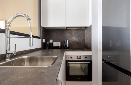 Moncloa - Arguelles Apartamento | Cozy Argüelles 1br, near Royal Palace and Madrid Rio, by Blueground