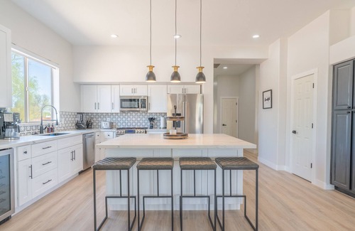 Bascom Hills Casa | Cozy Arizona home great for family’s or a fun trip! near Scottsdale! with a pool
