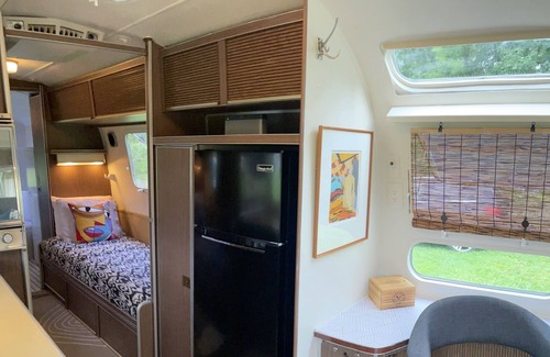 Hico Casa | Cozy Arlo the Airstream ❤️of New River Gorge National Park / Beside Brewery