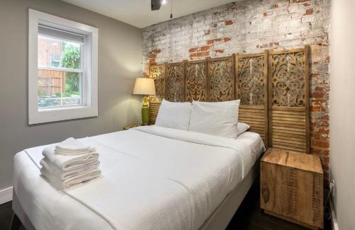 Ludlow Apartamento | Cozy Artist's Studio in Beautiful Historic Ludlow