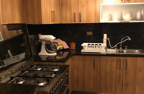 Obarrio Apartamento | Apartamento acogedor, artístico y de negocios en el área bancaria.