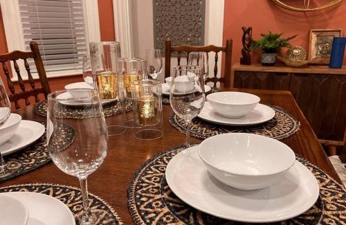 Everett Apartamento | Cozy as a Sunday - 2/BR sleep 6