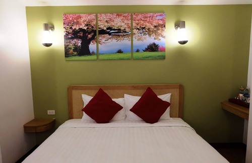 Rama 9 Hotel | Cozy at 9 Hotel and Kitchen