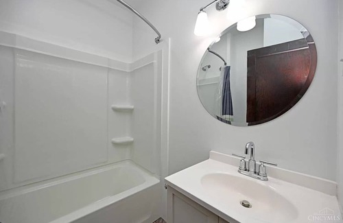 Anderson Township Casa | Cozy at Anderson Towne Center