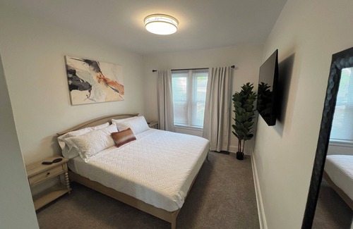 Anderson Township Casa | Cozy at Anderson Towne Center