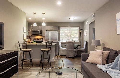 Morningside-Lenox Park Apartamento | Cozy Atlanta Midtown Apartment