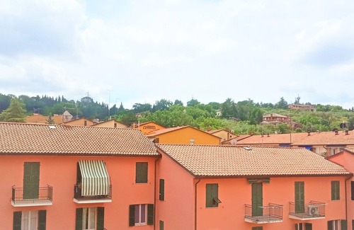Perugia Apartamento | Cozy attic room close to Perugia station
