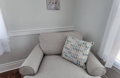 South Kortright Cama Y Desayuno | Cozy B&B with WiFi and AC in welcoming South Kortright