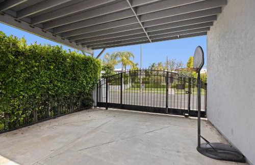 Pico - Robertson Casa | Cozy Backhouse Stay – Sleeps 2 Beverly Hills Adj