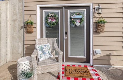 Wea Apartamento | Cozy Basement Apartment on 5 Acres with Private Entrance