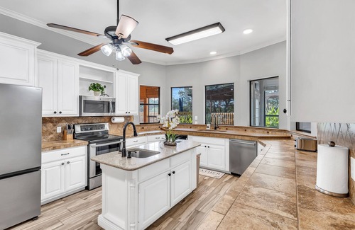 Bastrop Casa | Cozy Bastrop Stay Pool Near Parks & Downtown