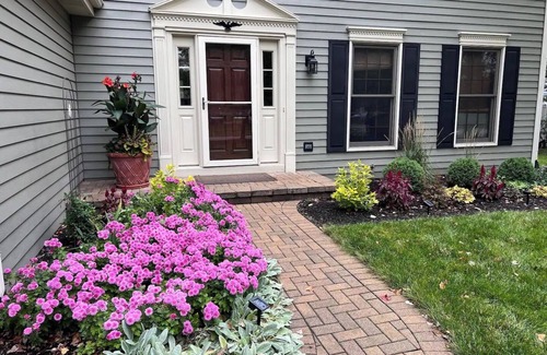 Batavia Casa | Cozy Batavia Residence on Prairie Path with Grand Garden