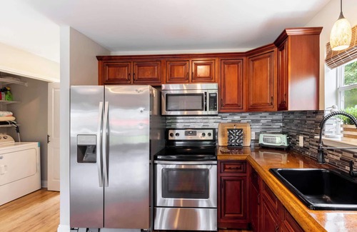 Freeport Casa | Cozy Bay Retreat - 2BR & Rooftop Views