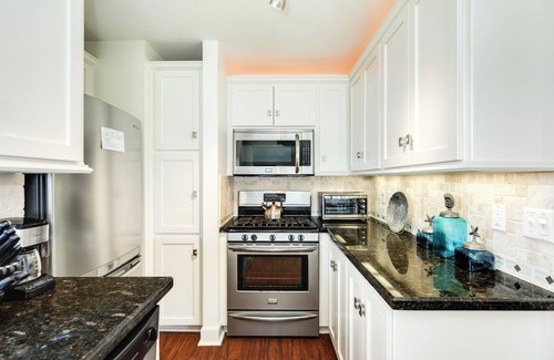 Sportsman Road Casa | Cozy Bayfront Home w/ Panoramic Bay & Wetland Views, Private Pier