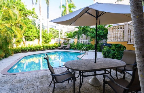 Hendricks and Venice Isles Apartamento | Cozy Beach Apt Las Olas Blvd