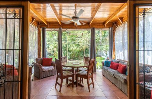 Nosara Casa | Cozy Beach Casita - 4 Min Walk to the Beach