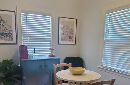 Biloxi Cabaña | Cozy Beach Cottage 2 minutes from beach