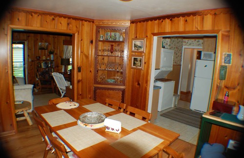 Union Pier Cabaña | Cosy Beach Cottage GRAN PATIO 1 Blk a playa privada. MÍNIMO DE 3 NOCHES Estancia para 2BR