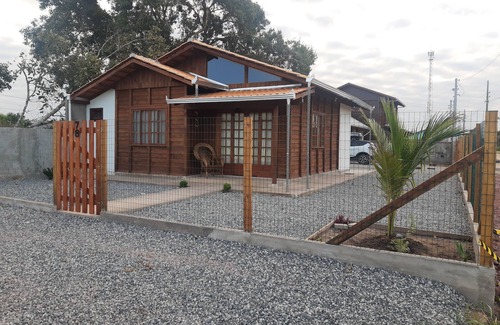Itapoa Casa | Cozy beach house in Itapoá SC two blocks from the beach