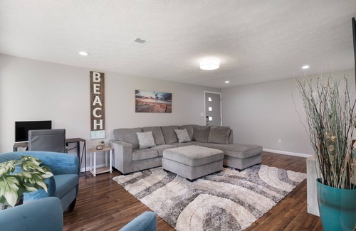 Kettering Casa | Cozy Beach House Minutes From Downtown!
