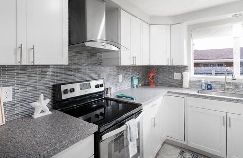 Kettering Casa | Cozy Beach House Minutes From Downtown!