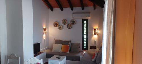 Santa Luzia Casa | Cozy Beach House